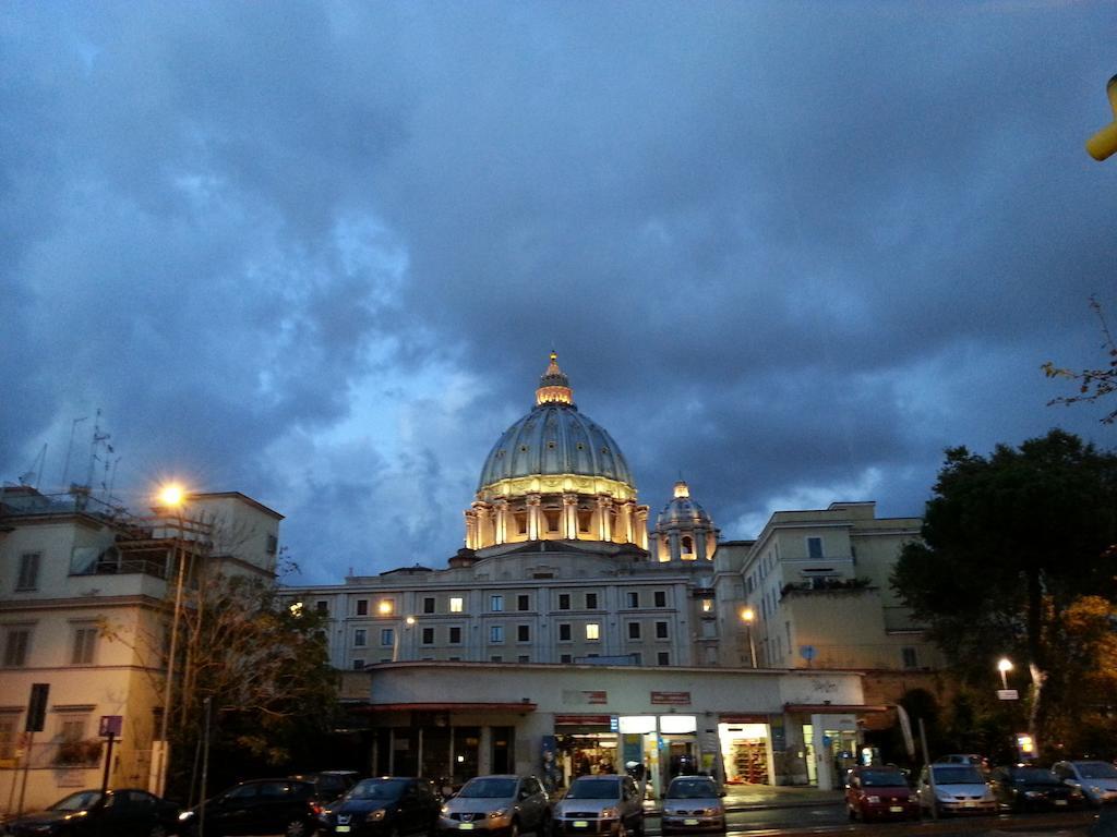 Acasamiasanpietro Daire Roma Dış mekan fotoğraf